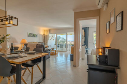 06b860de238aa46a828cee006a931295 - 41