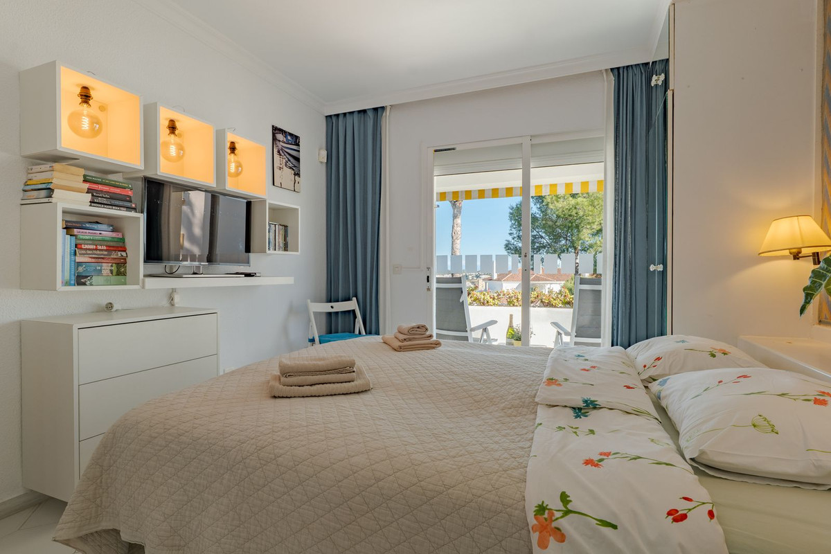 06b860de238aa46a828cee006a931295 - 48