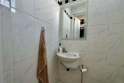 0732d18d039e08502c0ab38c49f28c9b - 10