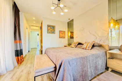 08c749e8c6bbe6c3fd385241fc55101b - 14