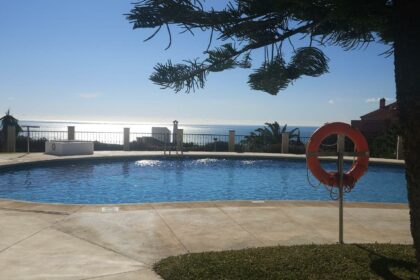 096979e7c07aab5bc5109711a48e2d98 - 2