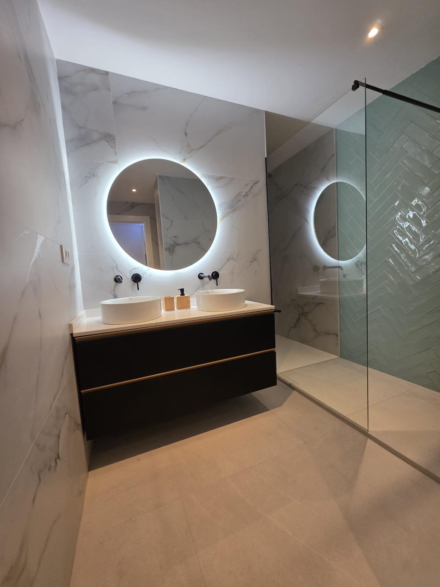 096979e7c07aab5bc5109711a48e2d98 - 5