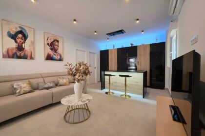 096979e7c07aab5bc5109711a48e2d98 - 8