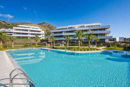 0c41da70ce761c8be65a7cd2afbd84fa - 1