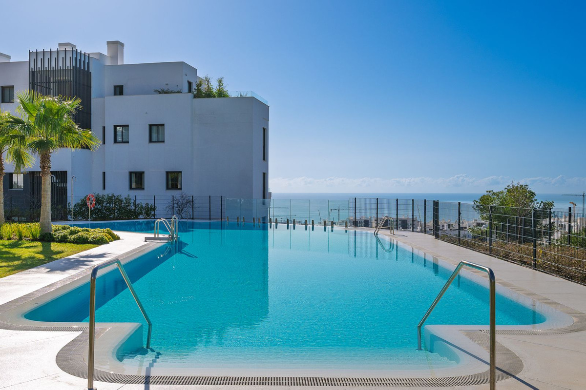 0c41da70ce761c8be65a7cd2afbd84fa - 17