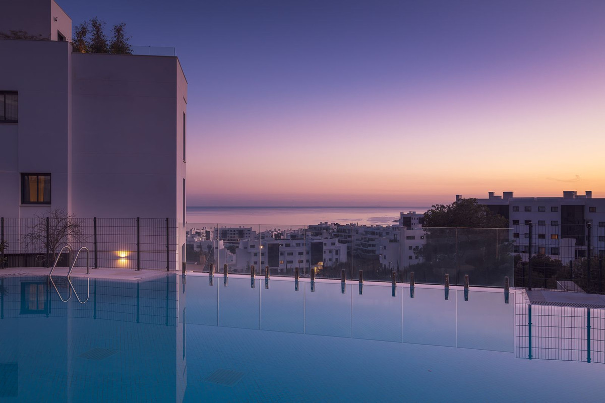 0c41da70ce761c8be65a7cd2afbd84fa - 23