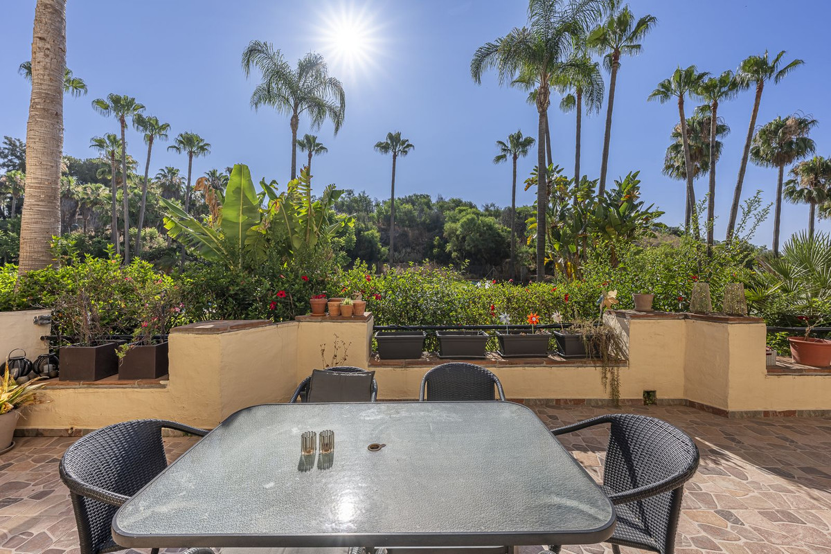 0c691b9d8e2929a24d1675a7f1d83b62 - 14