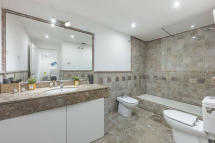 0c691b9d8e2929a24d1675a7f1d83b62 - 18