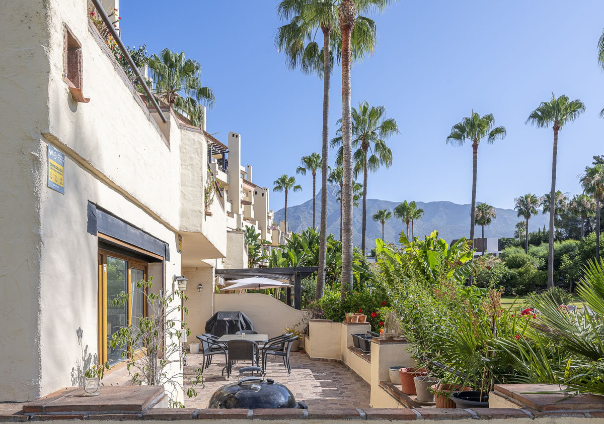 0c691b9d8e2929a24d1675a7f1d83b62 - 20