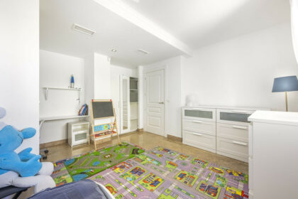 0c691b9d8e2929a24d1675a7f1d83b62 - 26