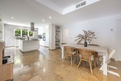 0c691b9d8e2929a24d1675a7f1d83b62 - 8