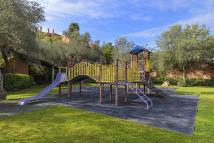 0ca553b58d6135921255a328e6ba534b - 28