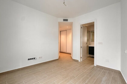 0e12b0b5640e6bdd0afda492620b5330 - 14