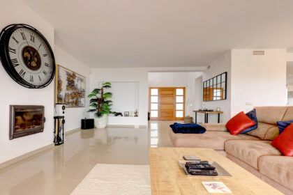 0e8473aea3b3f1966bd6fa7ad424fec8 - 10