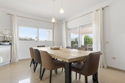 0e8473aea3b3f1966bd6fa7ad424fec8 - 14