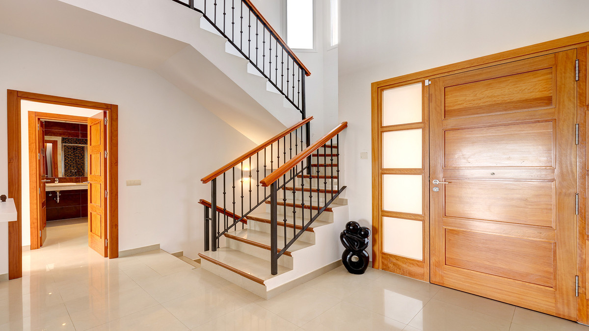 0e8473aea3b3f1966bd6fa7ad424fec8 - 17