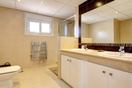 0e8473aea3b3f1966bd6fa7ad424fec8 - 24