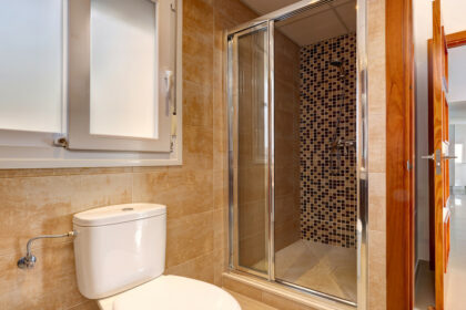 0e8473aea3b3f1966bd6fa7ad424fec8 - 27