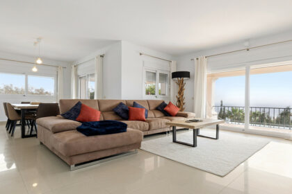 0e8473aea3b3f1966bd6fa7ad424fec8 - 6