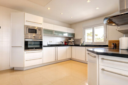 0e8473aea3b3f1966bd6fa7ad424fec8 - 7