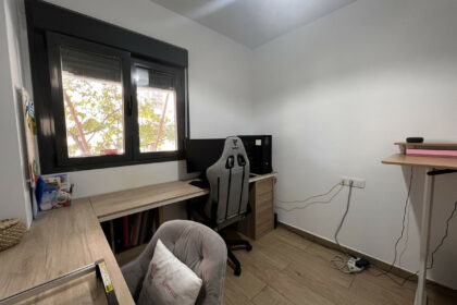 10329d4ae0381e19d2bf56552c36cd59 - 23