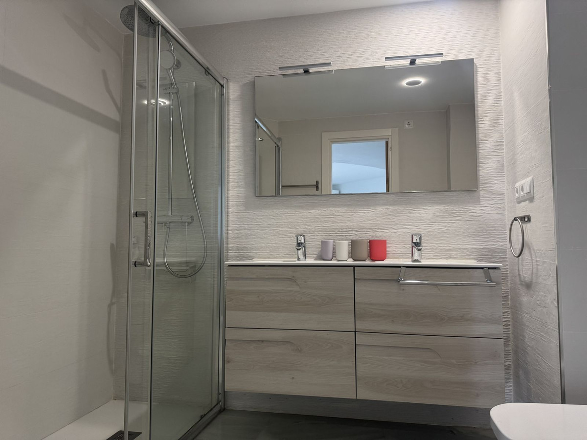 1047c0645d1c018d95c53611f59e6705 - 15