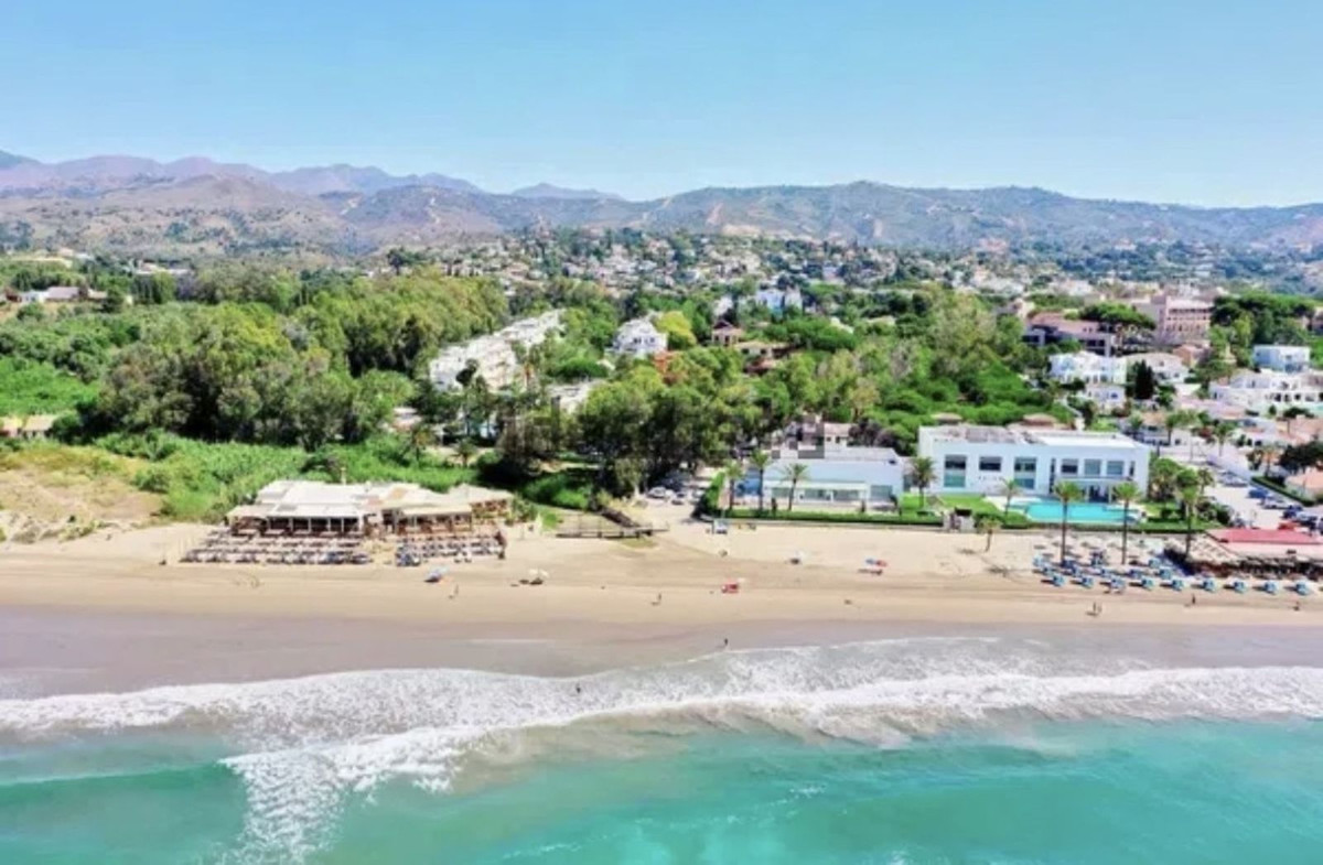 1047c0645d1c018d95c53611f59e6705 - 35