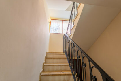 11f1a6e24d171679916f74322d82bb5f - 28