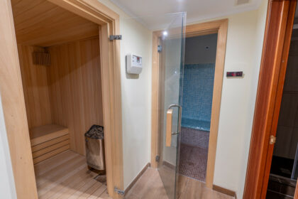 11f1a6e24d171679916f74322d82bb5f - 33