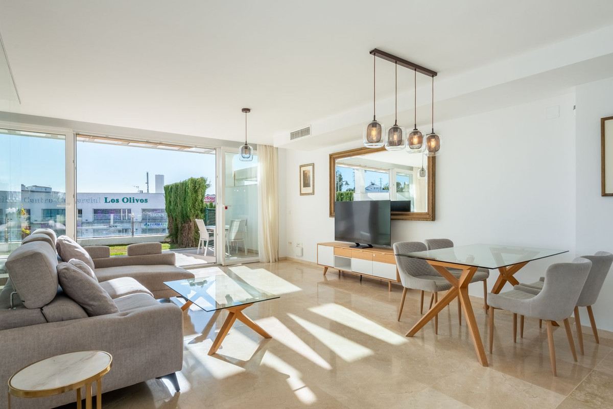 133bf8f47a864413b7dcac7ff15668a9 - 3