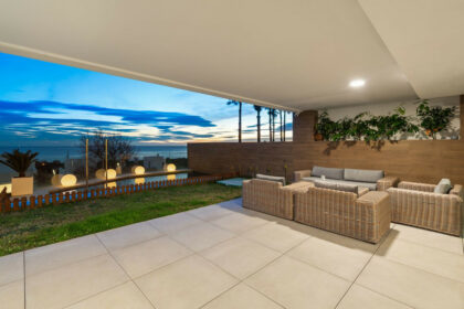 150dd6cfd32defc971f6573a67f44cb8 - 1