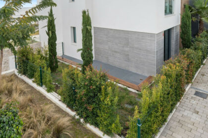 150dd6cfd32defc971f6573a67f44cb8 - 17