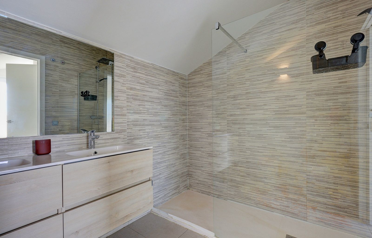 15455f762ab7deafad4b27f7db602923 - 11