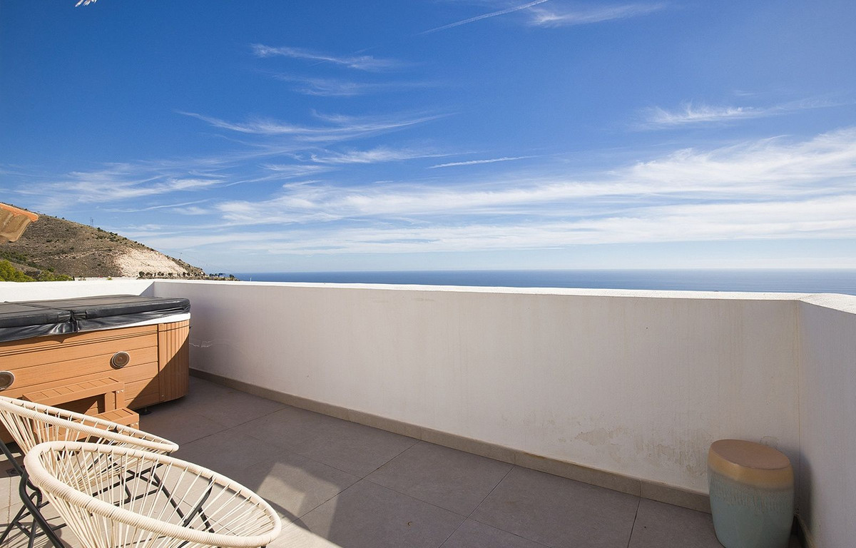 15455f762ab7deafad4b27f7db602923 - 12