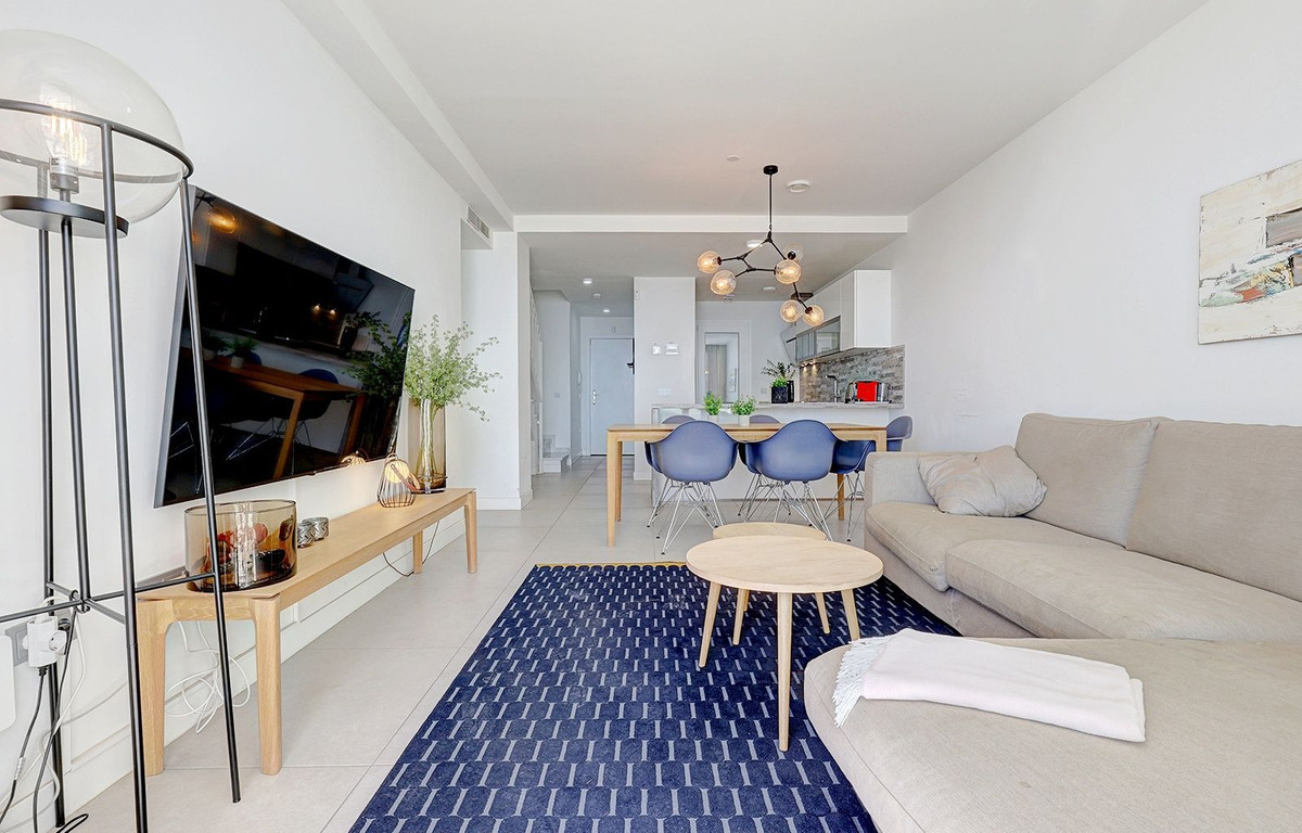 15455f762ab7deafad4b27f7db602923 - 21