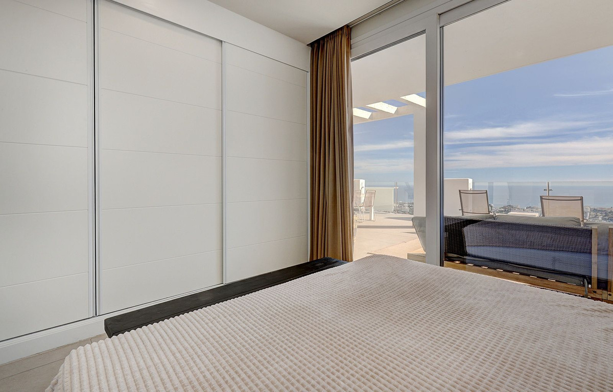 15455f762ab7deafad4b27f7db602923 - 35