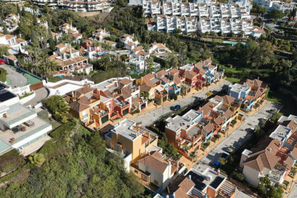 16892be948d2a5515f9e901170de3cbf - 40