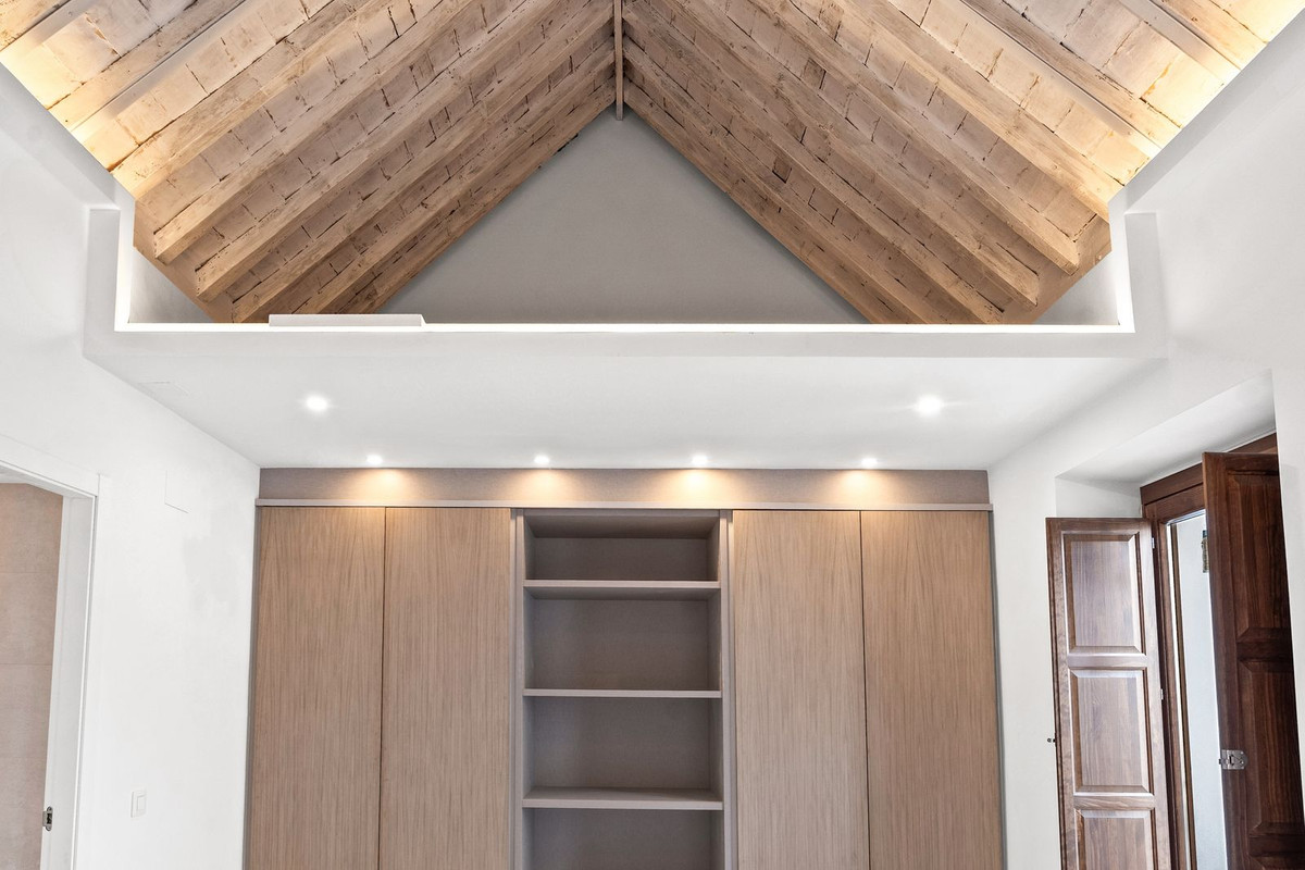 1885238bc494f85535ce46dbe0ab1c05 - 14