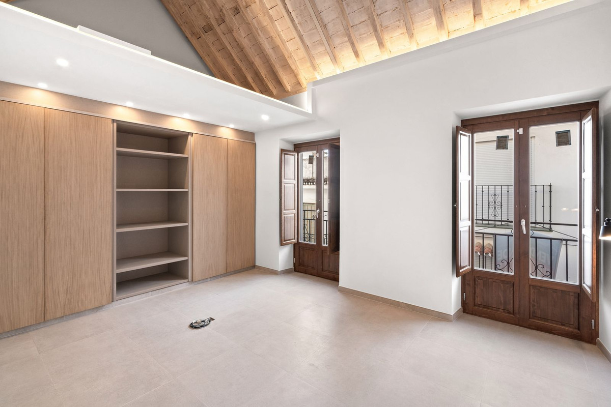 1885238bc494f85535ce46dbe0ab1c05 - 15