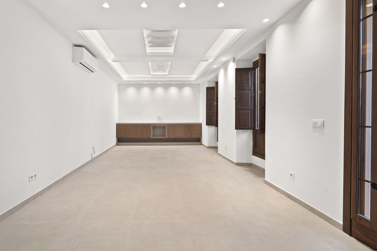 1885238bc494f85535ce46dbe0ab1c05 - 21