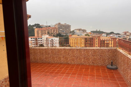 1a58147476355ab520b9c4ccd9d1fcce - 27