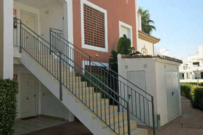 1ca0d3e757b452c6e5b6dbfa2200ec6f - 1