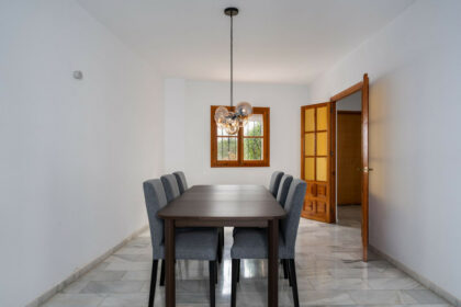 1cdf61673827036b6c313b8ddb4e6b6a - 12