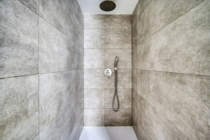 2232963f0d441f2c06828af9dd643fc0 - 28