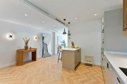 22ea9f2442ad5cabae43566aeb4c1ff4 - 12