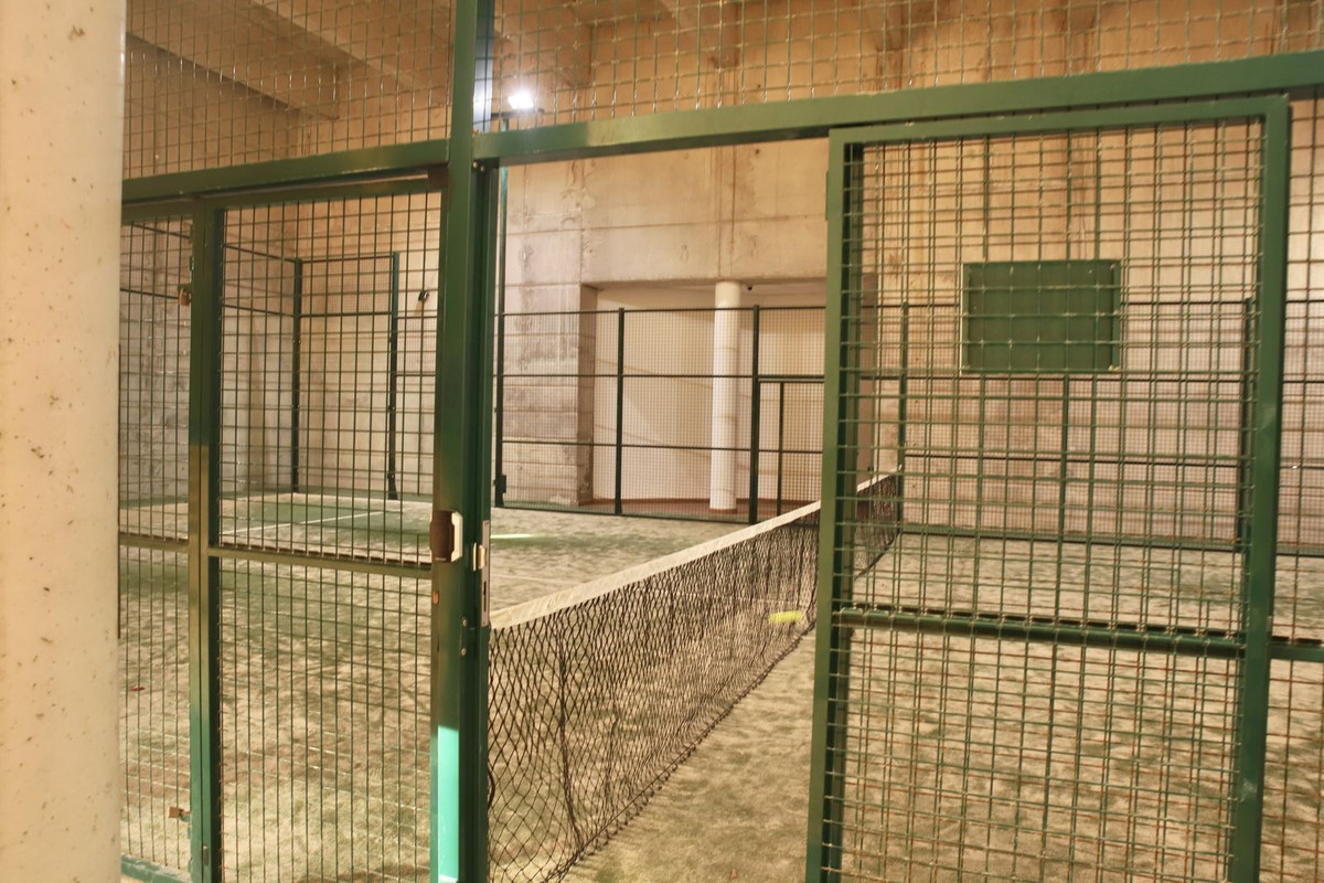 23c5eb68c93c9a48305b9d45a4730582 - 15