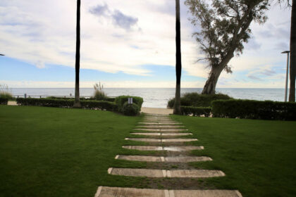 23c5eb68c93c9a48305b9d45a4730582 - 17