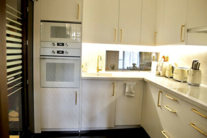 23c5eb68c93c9a48305b9d45a4730582 - 3