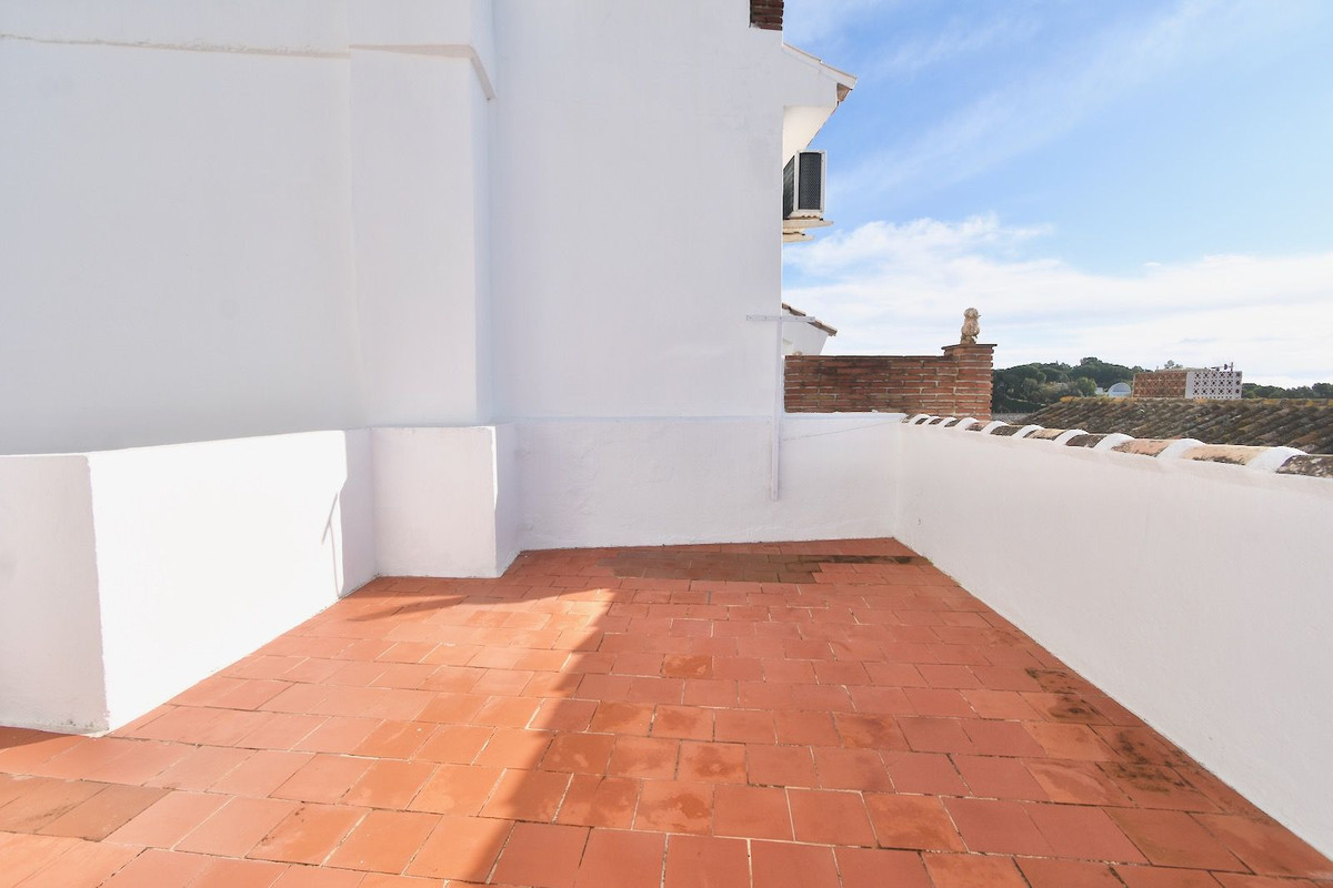 2492d720b606325832dfea537f9cd658 - 19