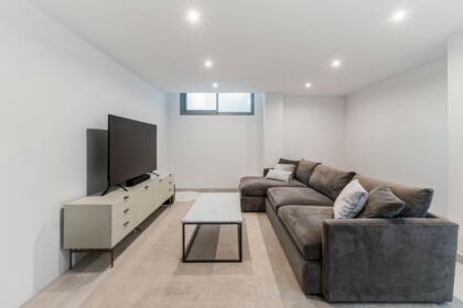 24c8e4ab7a926bdcb813279e858d6ca4 - 17